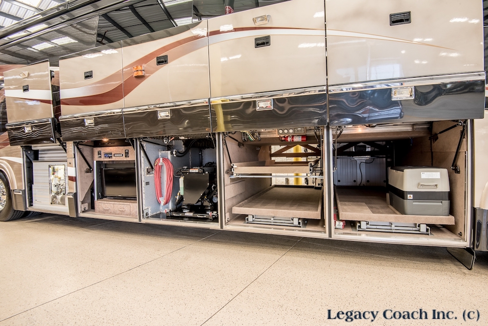 2005 Prevost Marathon H3-45 For Sale