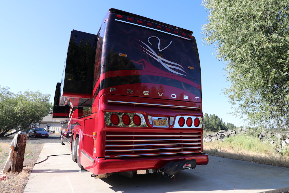 2005 Prevost Marathon H3-45 For Sale