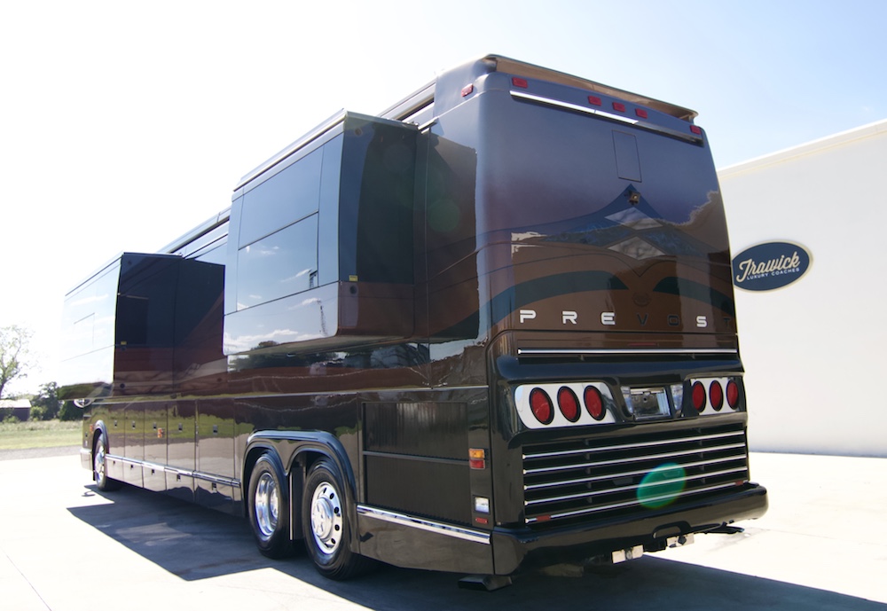 2005 Prevost Marathon H3-45 For Sale