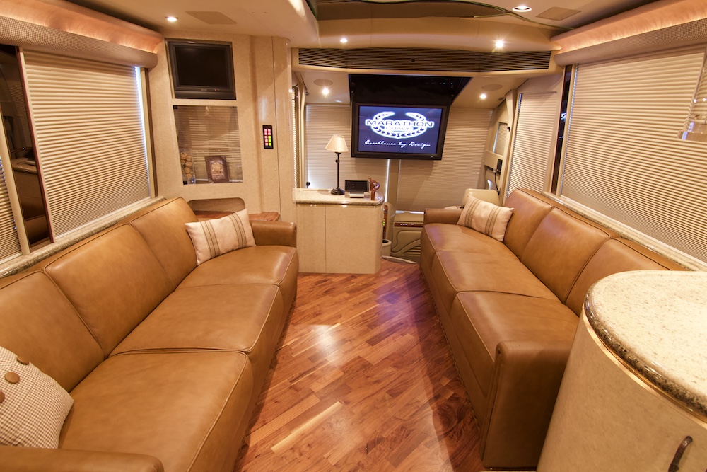 2005 Prevost Marathon H3-45 For Sale