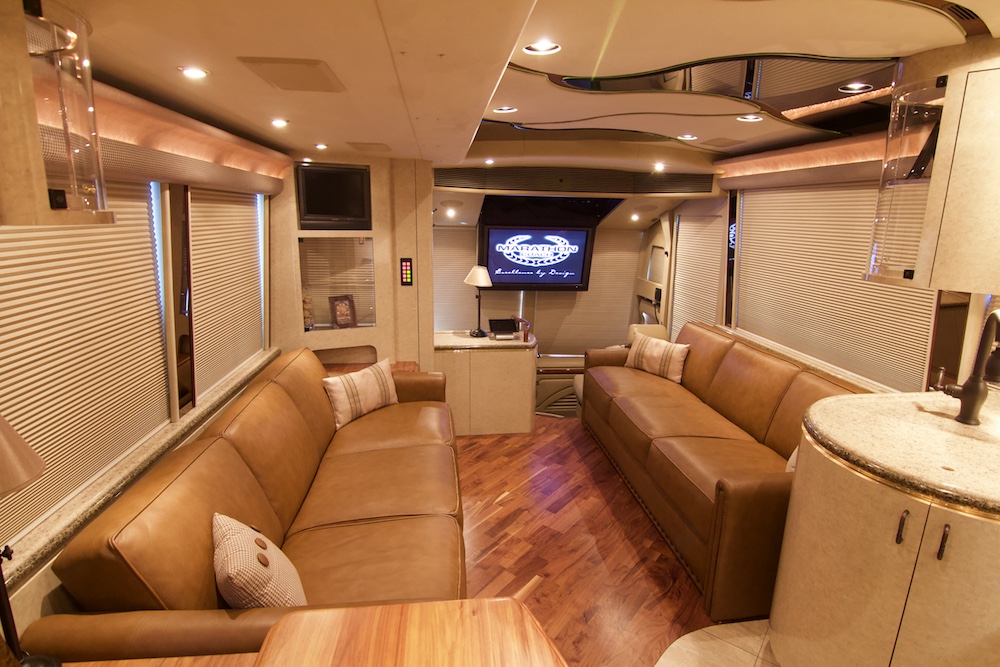 2005 Prevost Marathon H3-45 For Sale