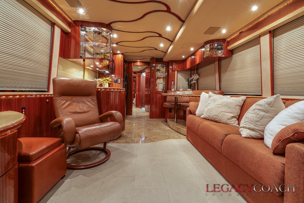 2005 Prevost Marathon XLII For Sale