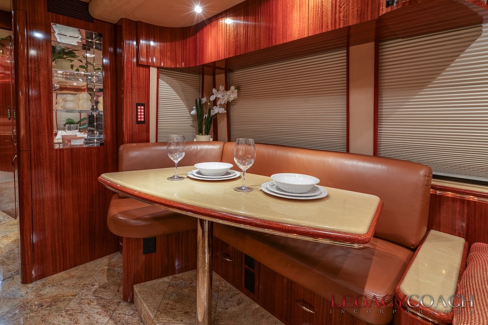 2005 Prevost Marathon XLII For Sale