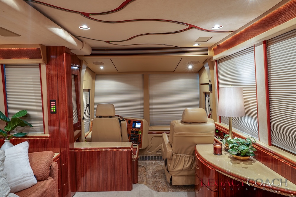 2005 Prevost Marathon XLII For Sale