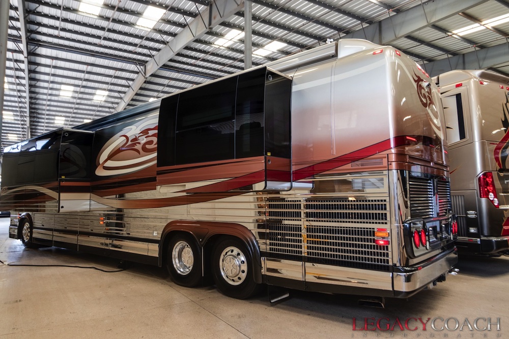 2005 Prevost Marathon XLII For Sale