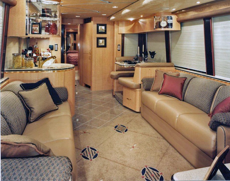 2005 Prevost Marathon XLII For Sale