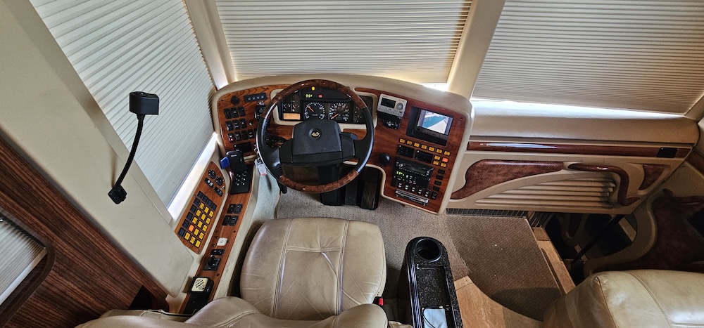 2005 Prevost Marathon XLII For Sale