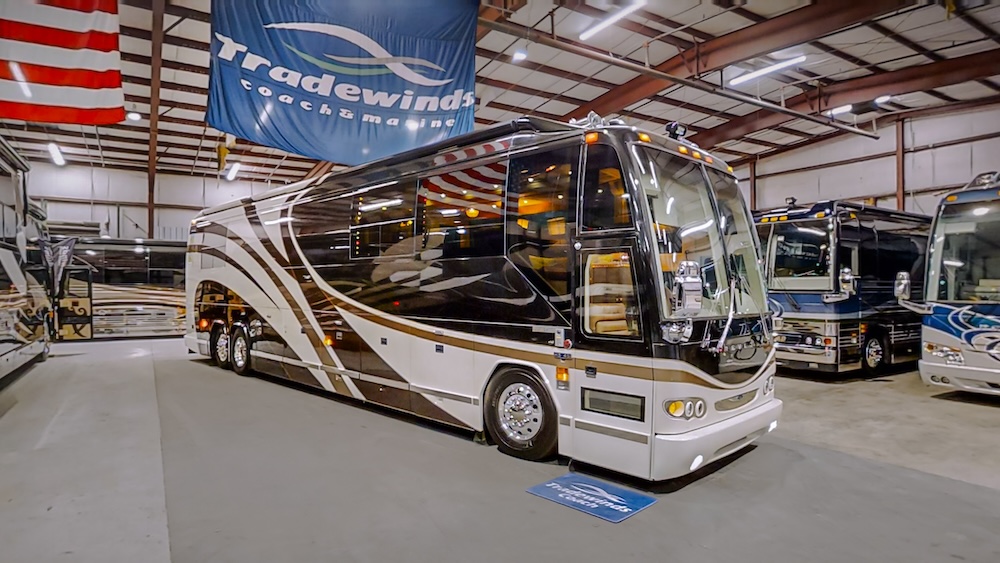 2005 Prevost  Millennium H3-45 For Sale