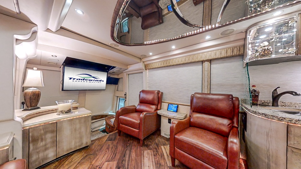 2005 Prevost  Millennium H3-45 For Sale