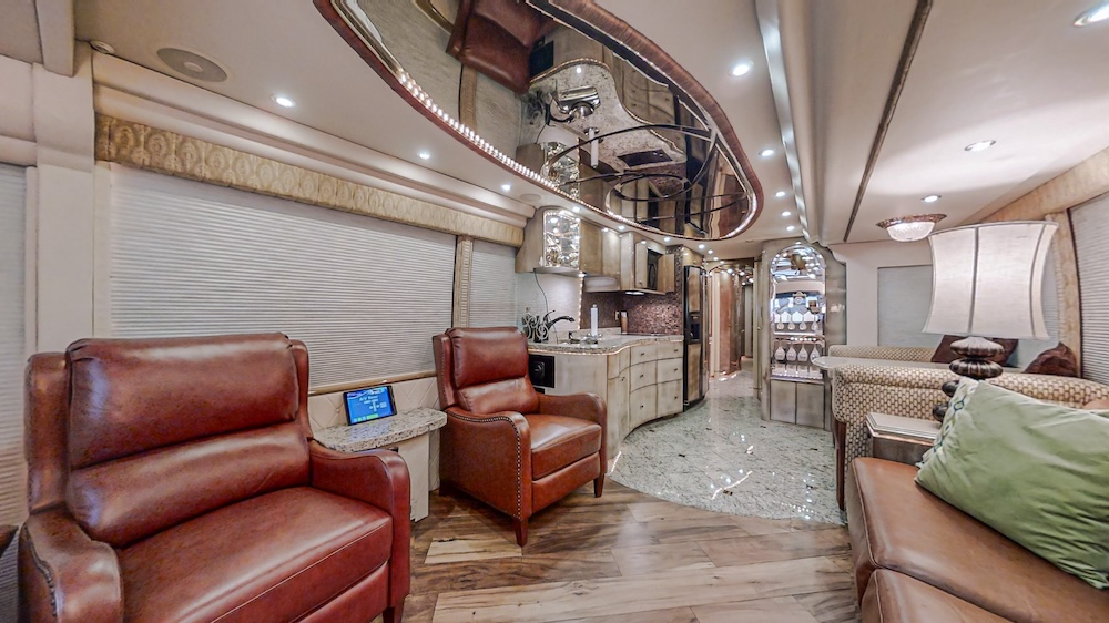 2005 Prevost  Millennium H3-45 For Sale