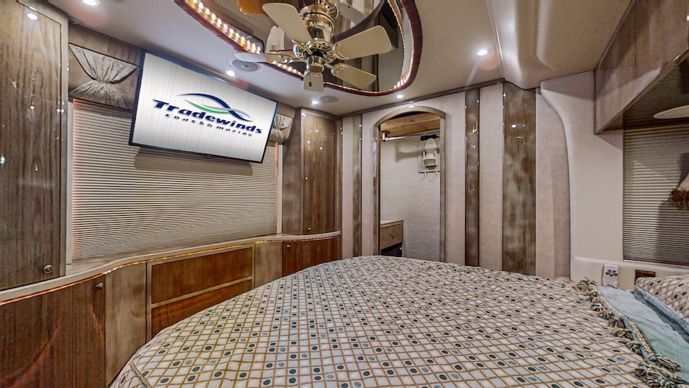 2005 Prevost  Millennium H3-45 For Sale