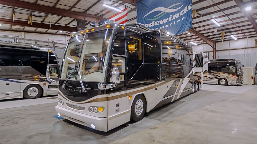 2005 Prevost  Millennium H3-45 For Sale