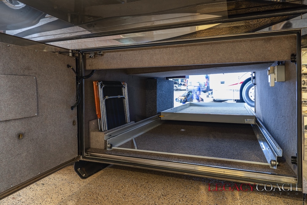 2005 Prevost Millennium XLII For Sale