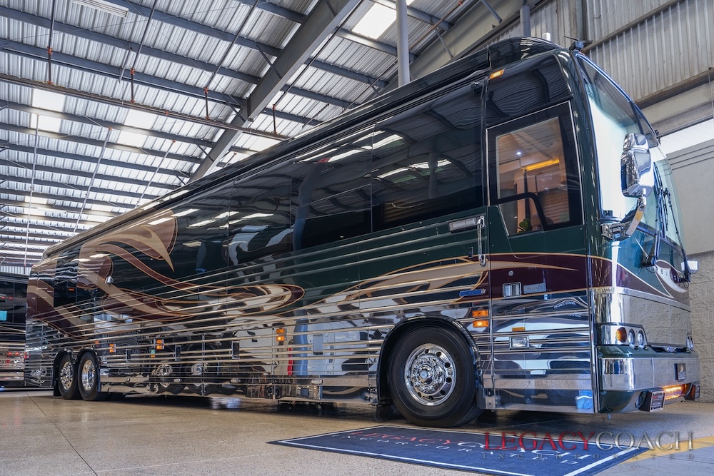 2005 Prevost Parliament XLII For Sale