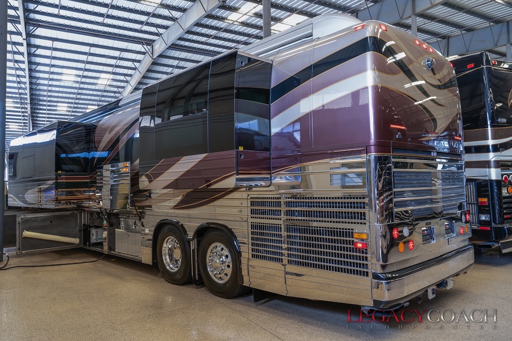 2005 Prevost Parliament XLII For Sale