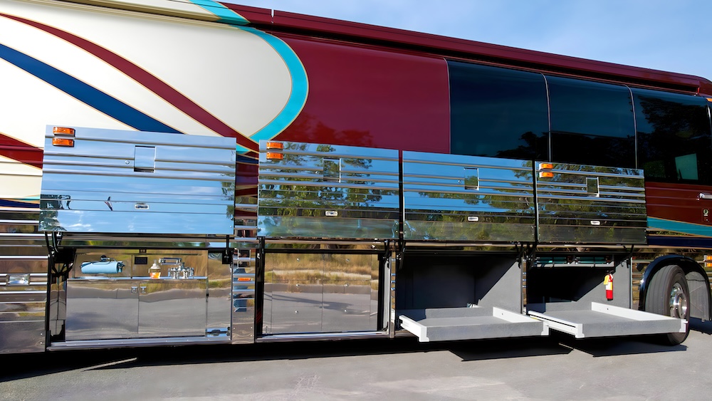 2005 Prevost Parliament XLII For Sale