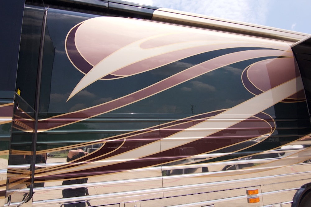 2005 Prevost Parliament XLII For Sale