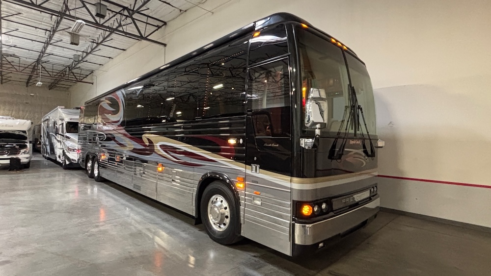 2005 Prevost Royale XLII For Sale