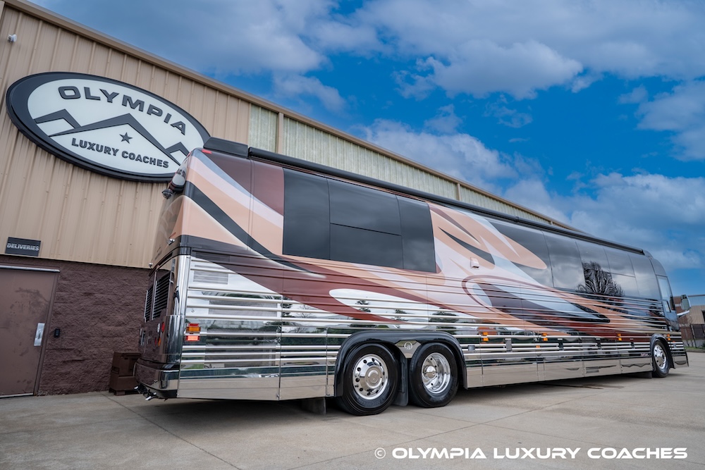 2005 Prevost Royale XLII For Sale