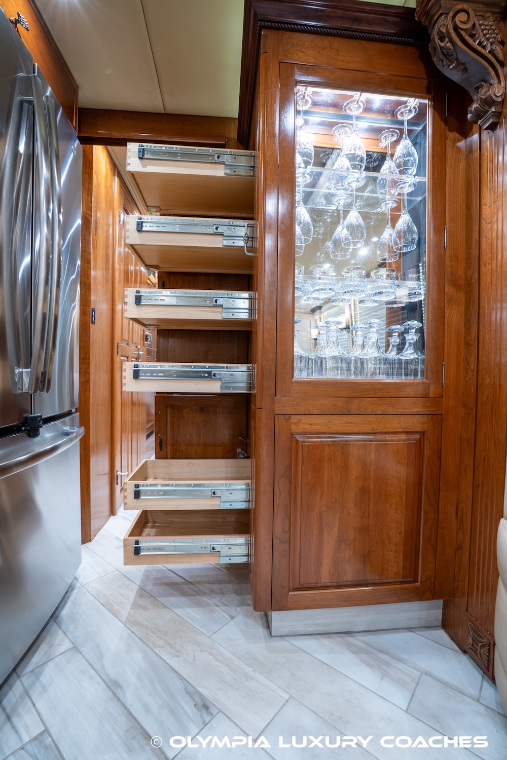 2005 Prevost Royale XLII For Sale