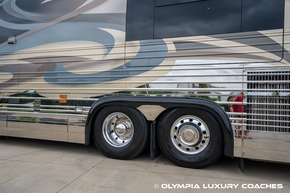 2005 Prevost Royale XLII For Sale