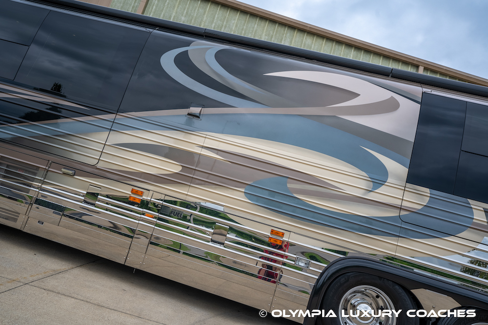 2005 Prevost Royale XLII For Sale