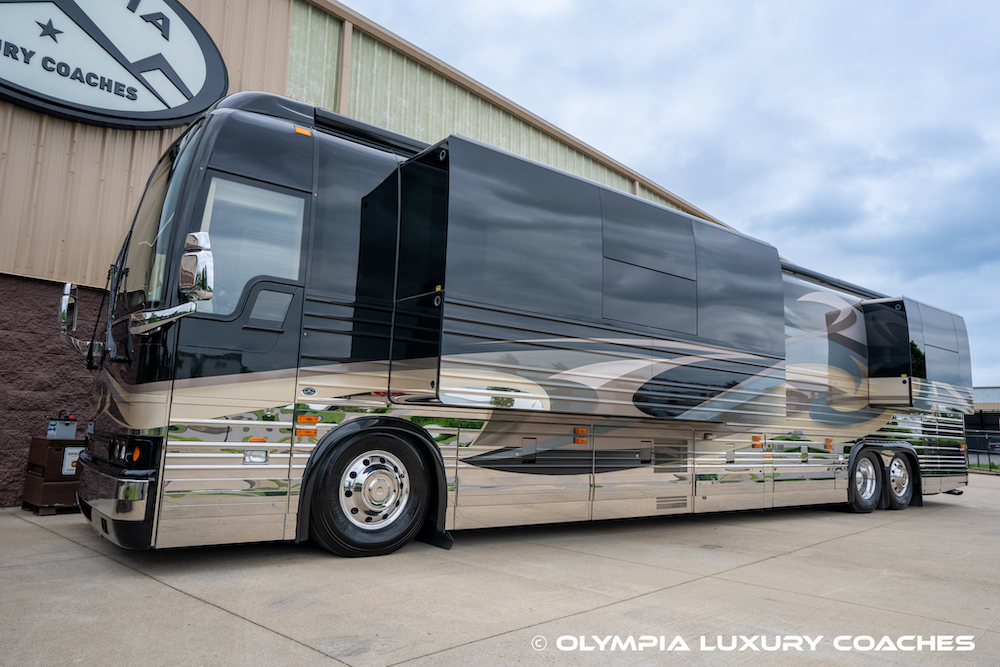 2005 Prevost Royale XLII For Sale