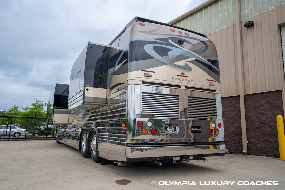 2005 Prevost Royale XLII For Sale