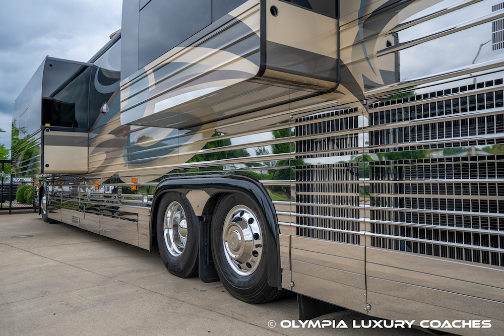 2005 Prevost Royale XLII For Sale