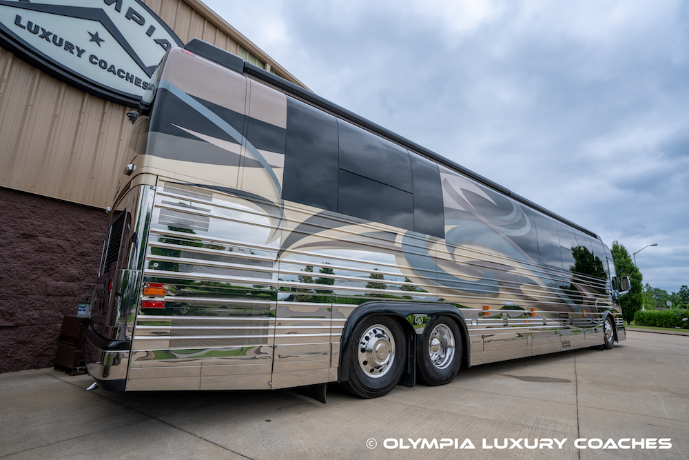 2005 Prevost Royale XLII For Sale