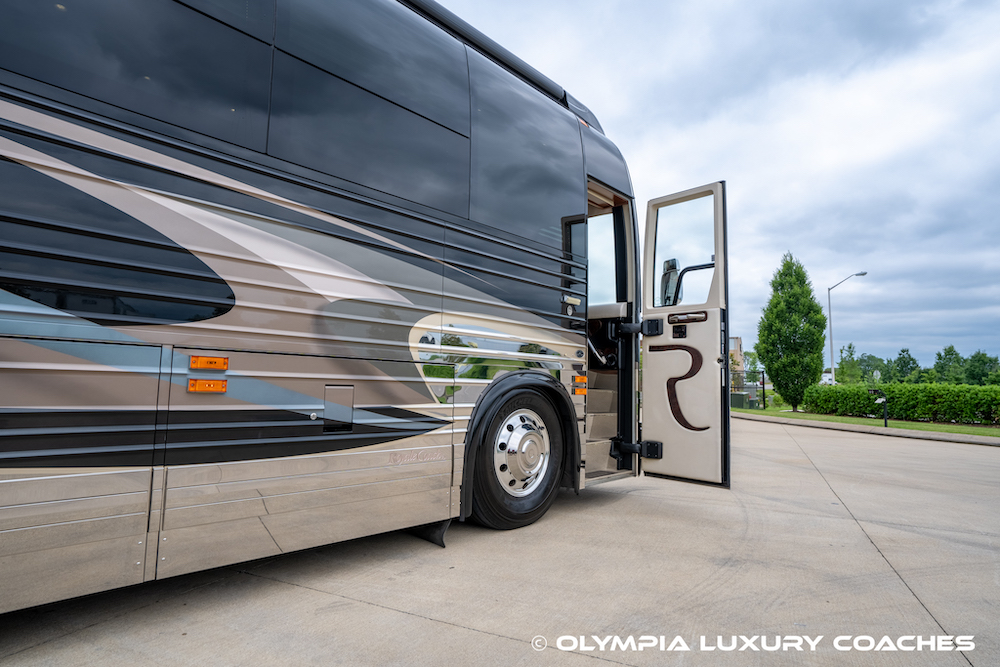 2005 Prevost Royale XLII For Sale