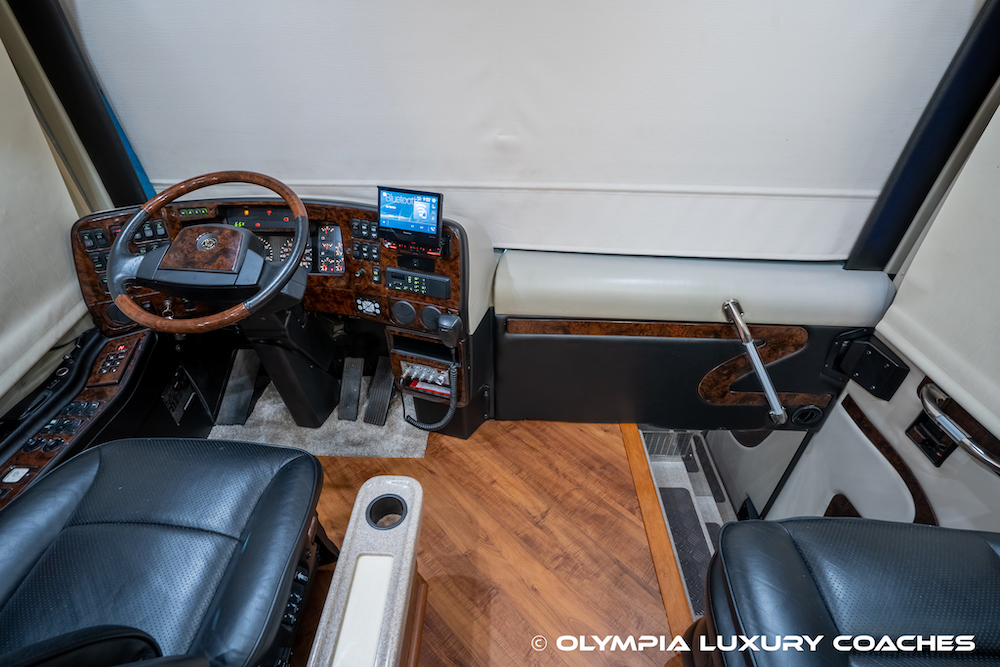 2005 Prevost Royale XLII For Sale