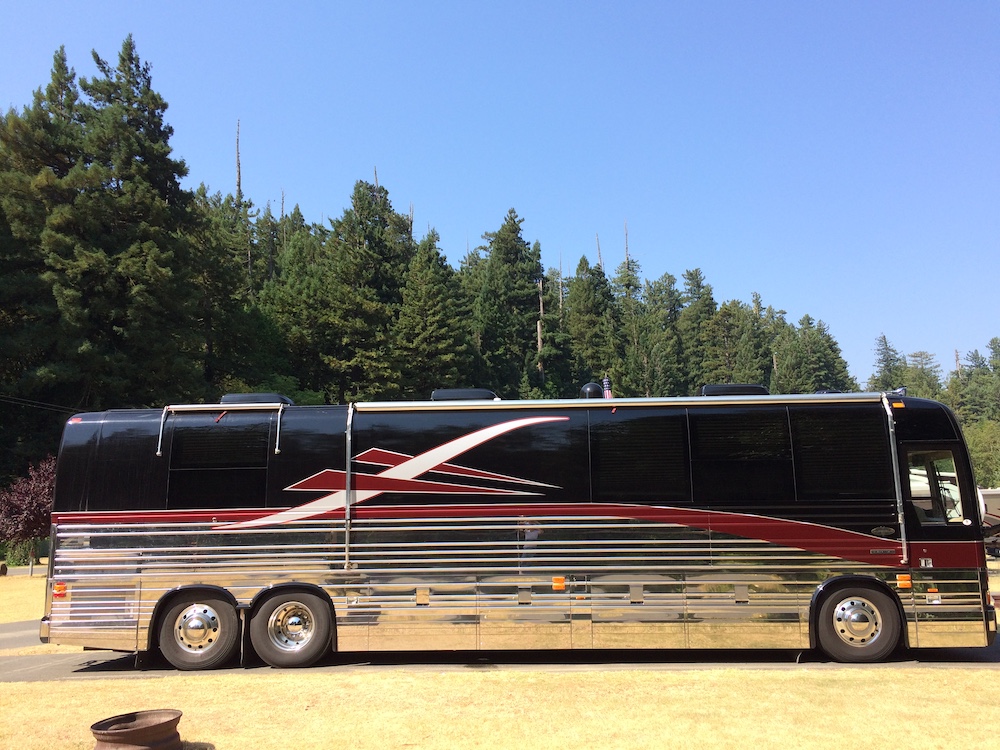 2005 Prevost Superbus XLII For Sale