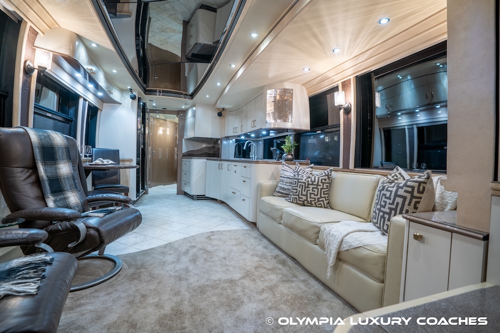 2006 Prevost Legendary For Sale