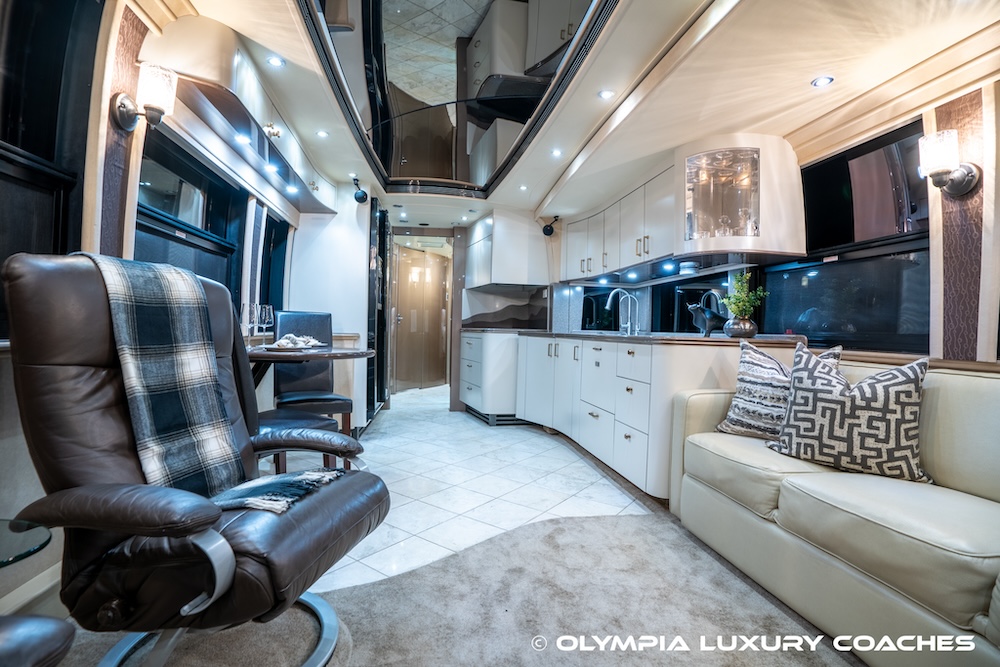 2006 Prevost Legendary For Sale