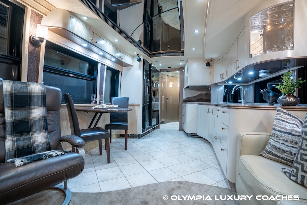 2006 Prevost Legendary For Sale