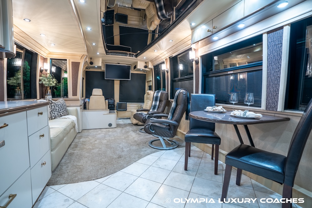 2006 Prevost Legendary For Sale