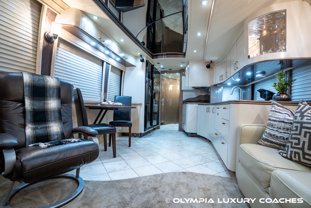 2006 Prevost Legendary For Sale