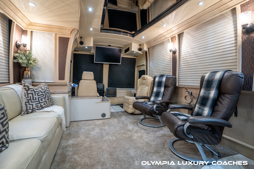 2006 Prevost Legendary For Sale