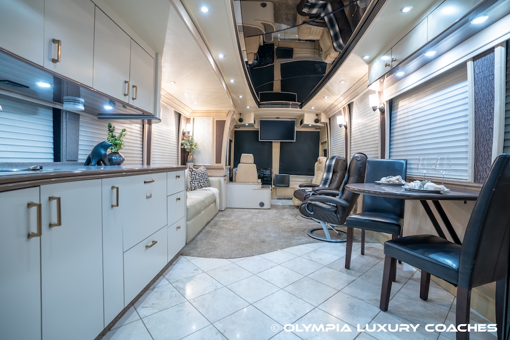 2006 Prevost Legendary For Sale