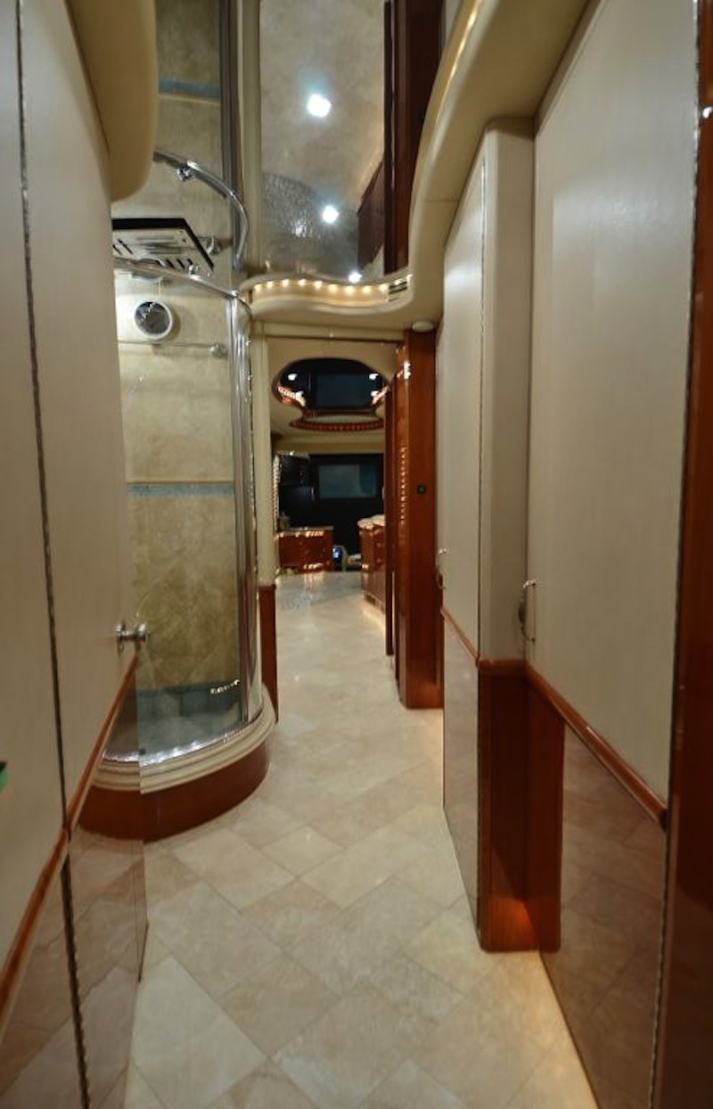 2006 Prevost Liberty H3-45