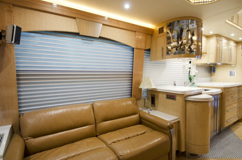 2006 Prevost Parliament H3-45 For Sale