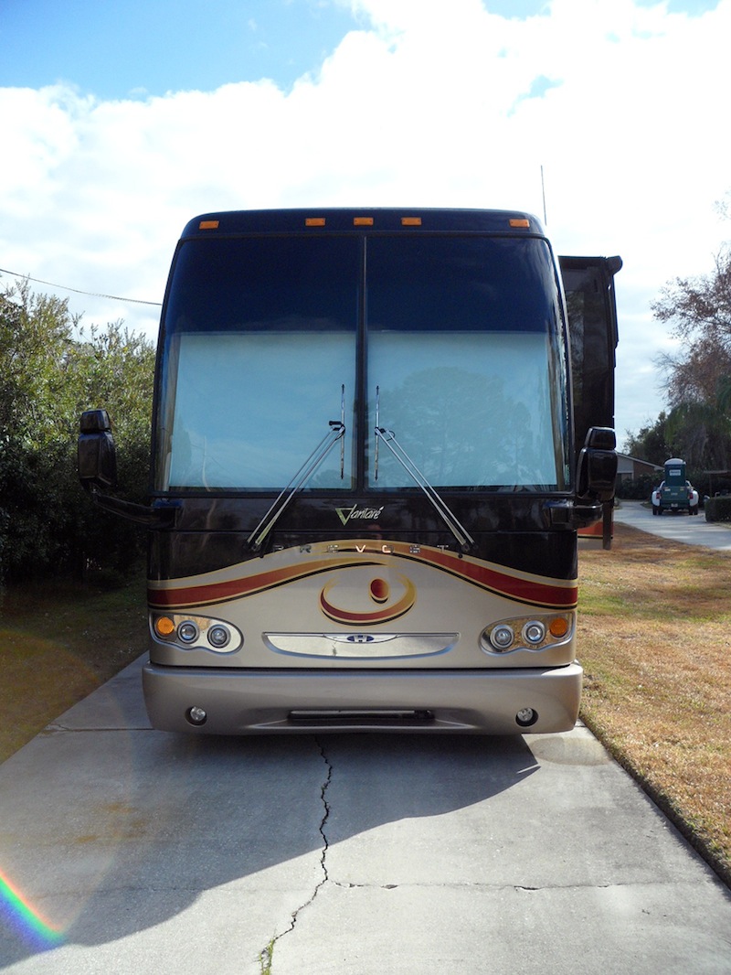 2006 Prevost Featherlite Vantare H3-45 For Sale