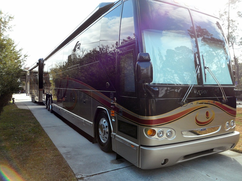 2006 Prevost Featherlite Vantare H3-45 For Sale