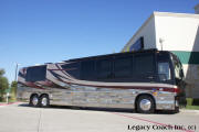 2006 Prevost Vantare Featherlite XLII For Sale