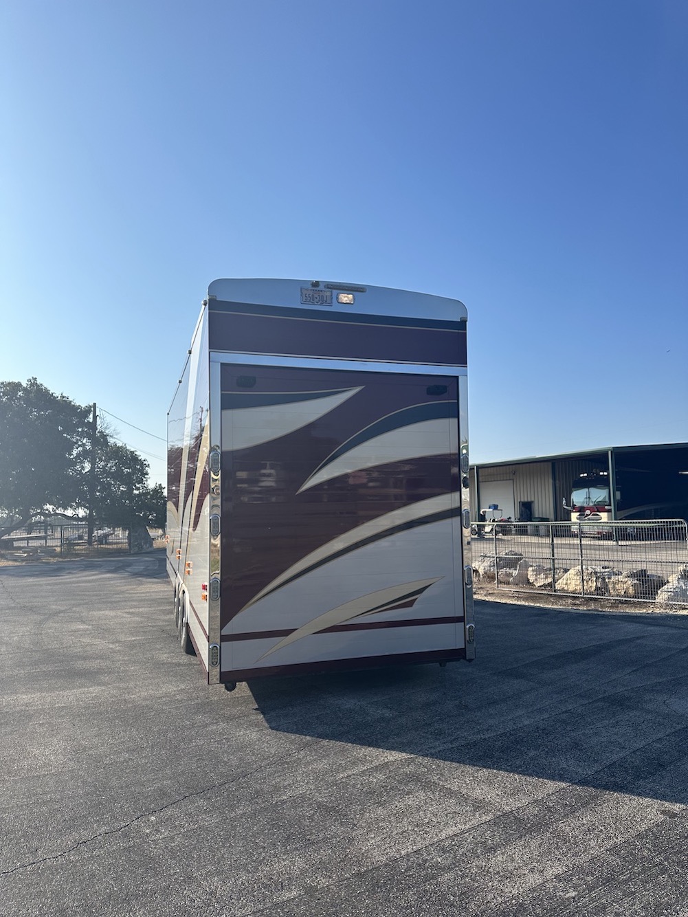 2006 Prevost MVP Trailer For Sale