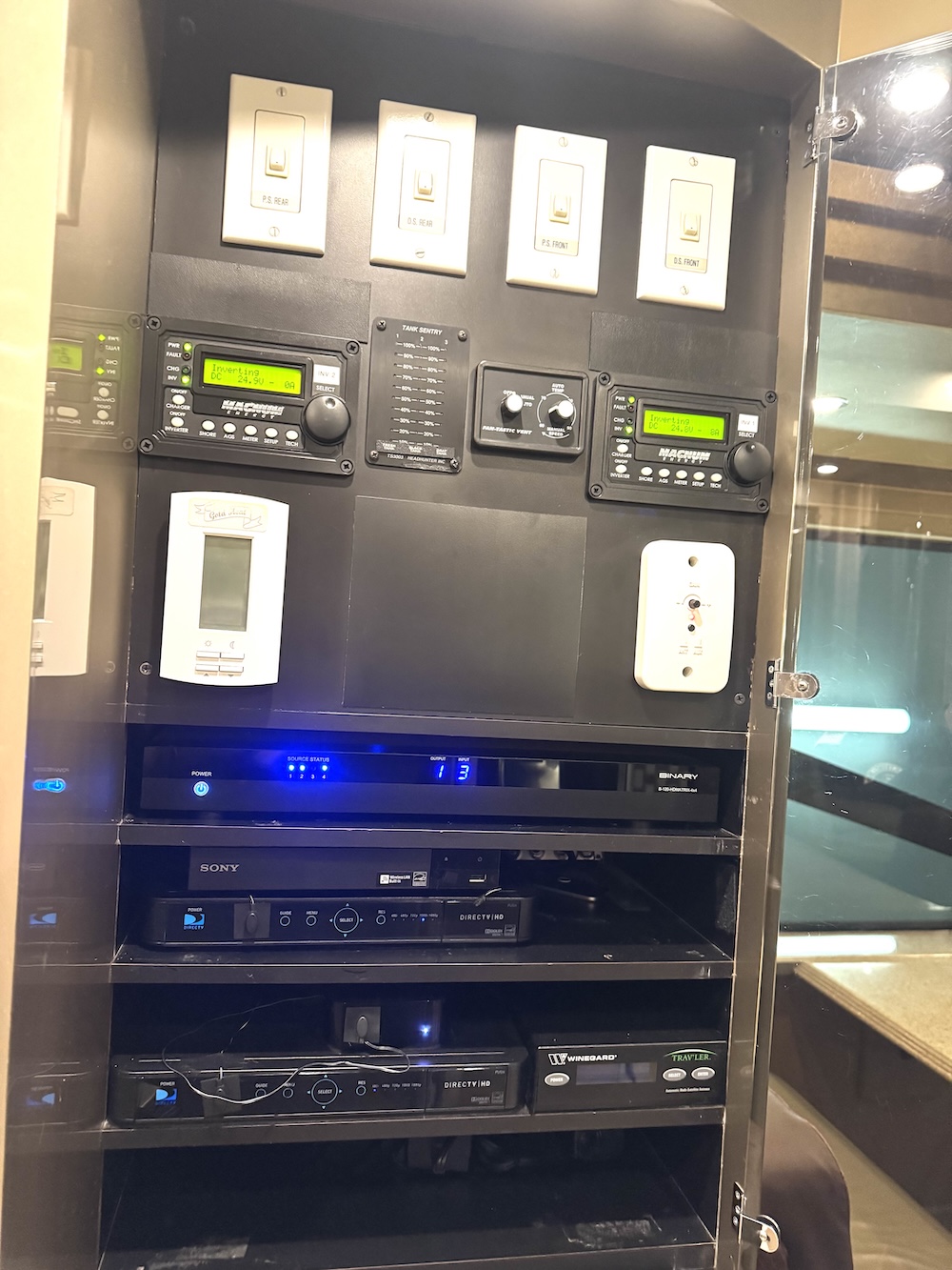 2005 Prevost Country Coach XLIIFor Sale