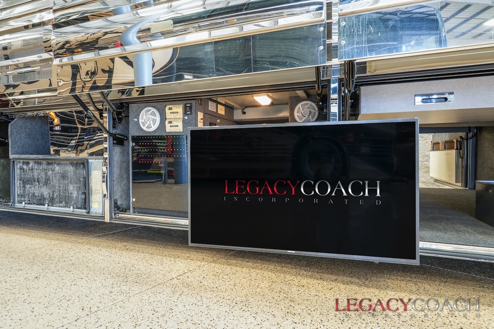 2006 Prevost Country Coach XLII For Sale