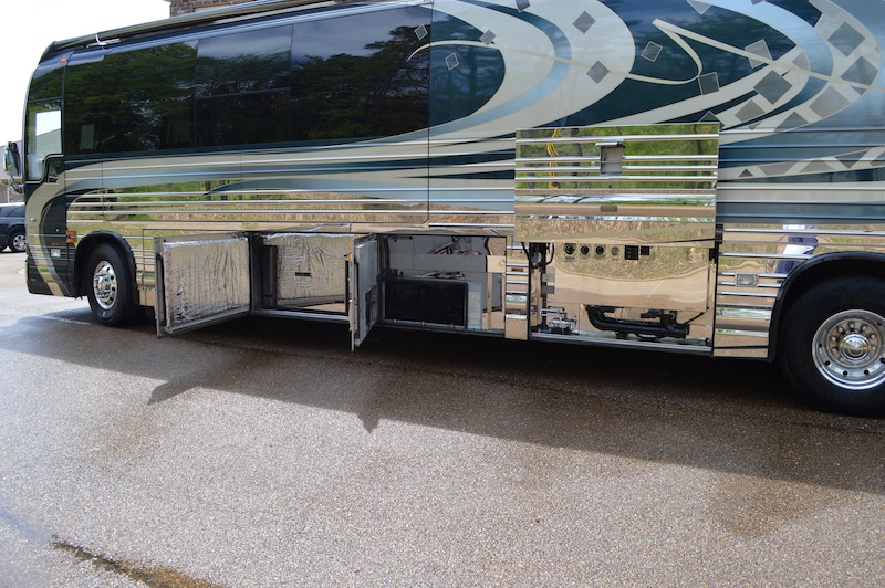 2006 Prevost Country Coach XLII For Sale