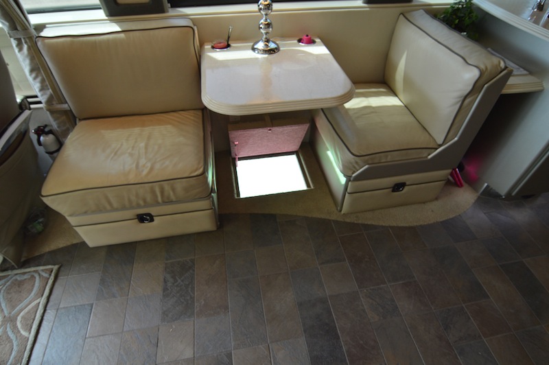 2006 Prevost Country Coach XLII For Sale